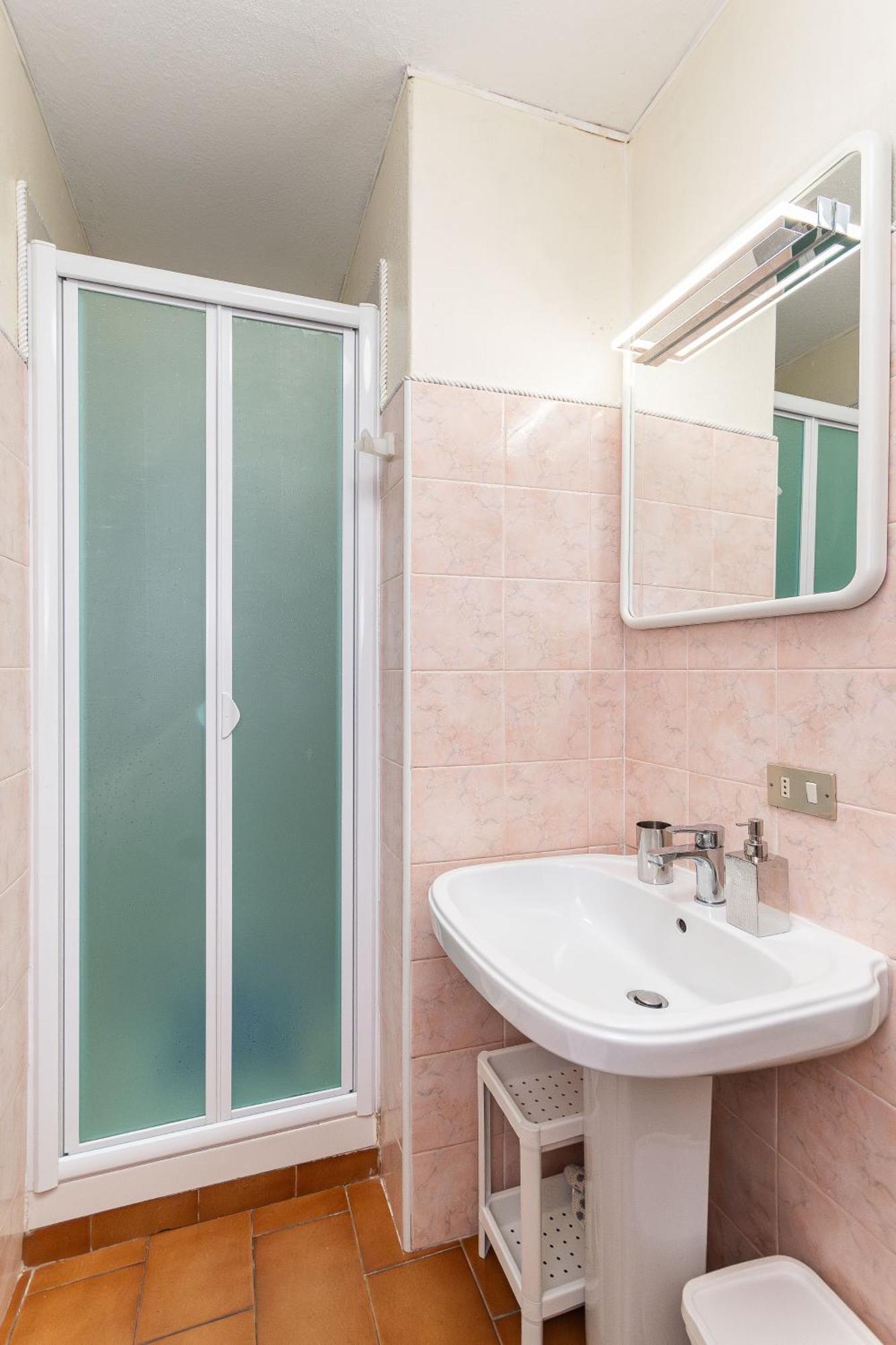 C22 Beachfront Villa - Spa Bath, Pool, Private Beach, Parking Free Marina dʼMarina dʼAndora 外观 照片