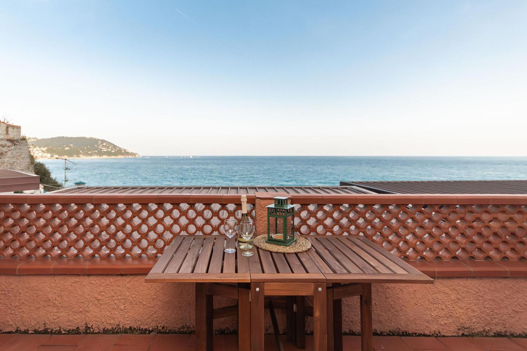 C22 Beachfront Villa - Spa Bath, Pool, Private Beach, Parking Free Marina dʼMarina dʼAndora 外观 照片
