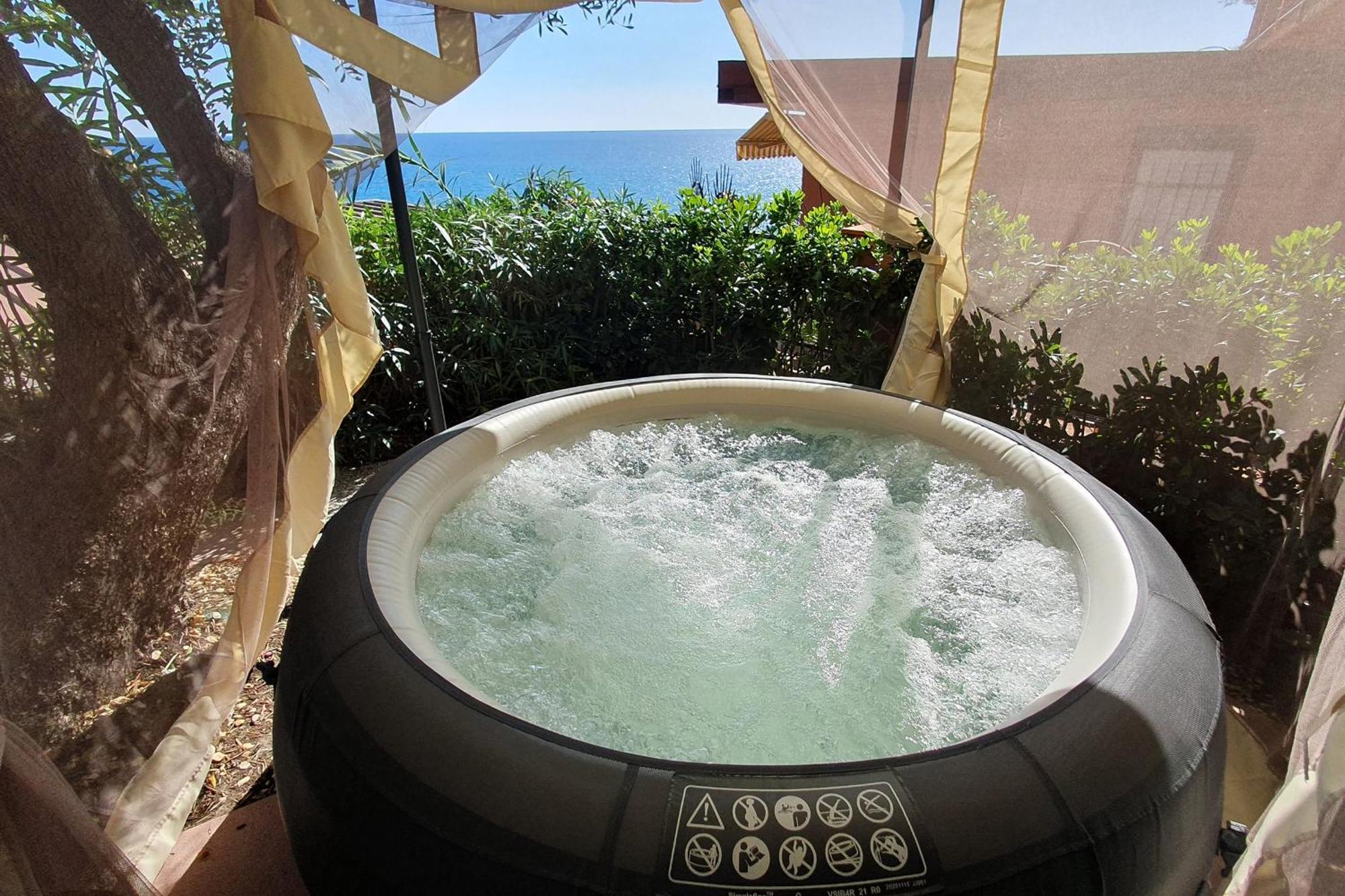 C22 Beachfront Villa - Spa Bath, Pool, Private Beach, Parking Free Marina dʼMarina dʼAndora 外观 照片